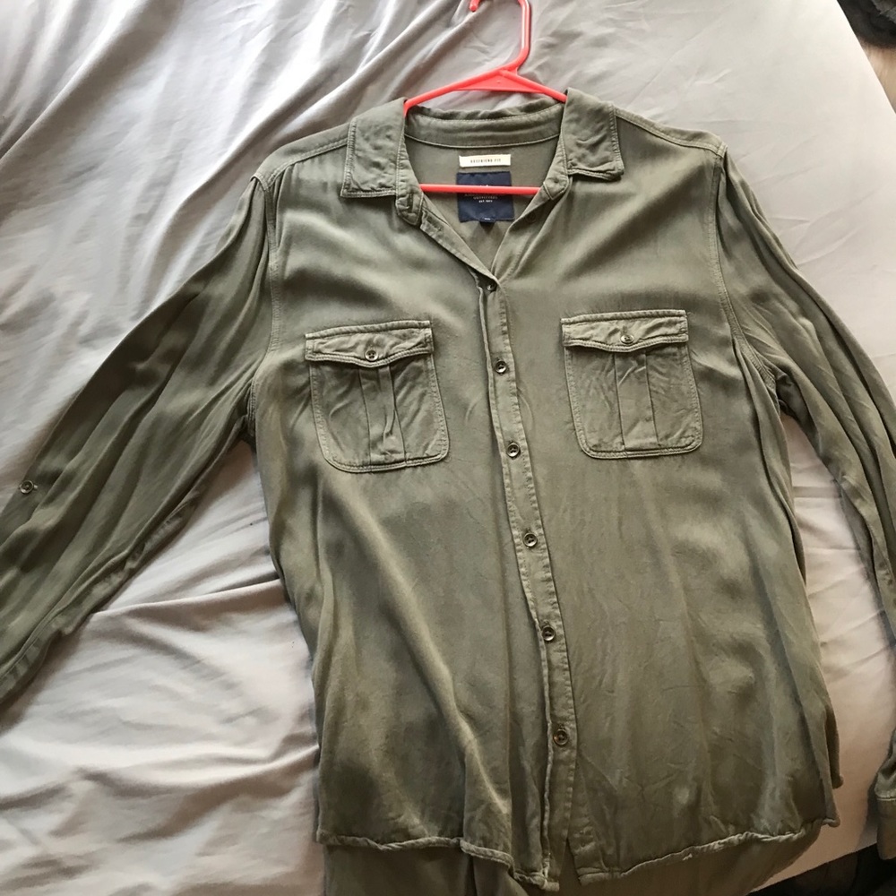 green button up